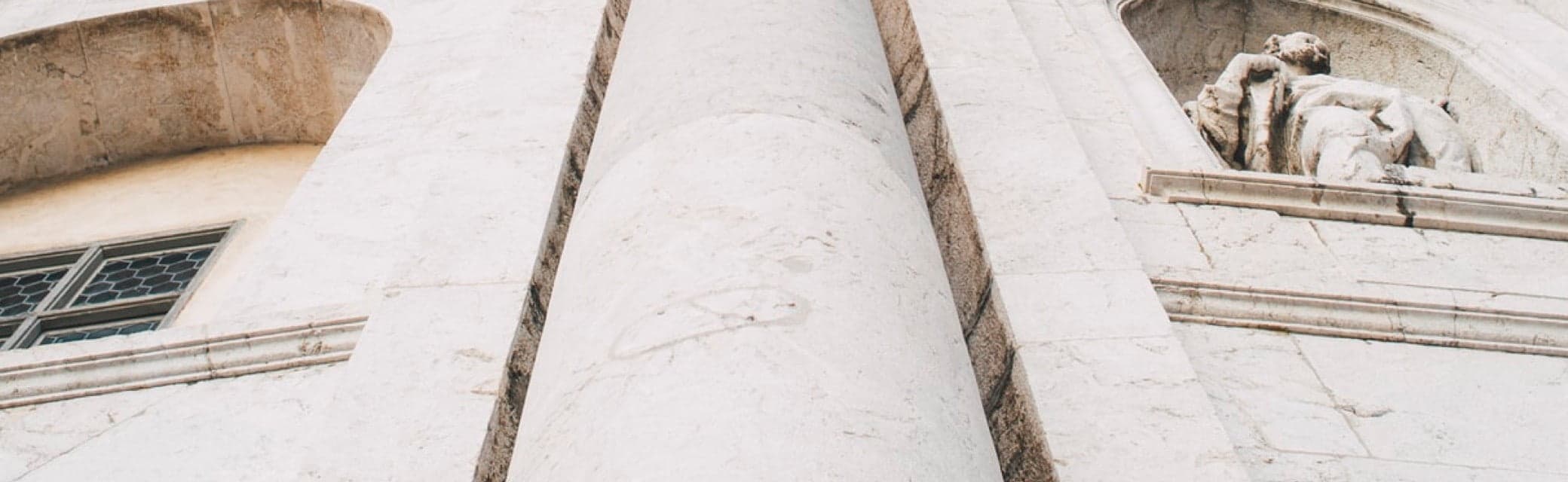 Помощь в решении административных дел в Атамановке